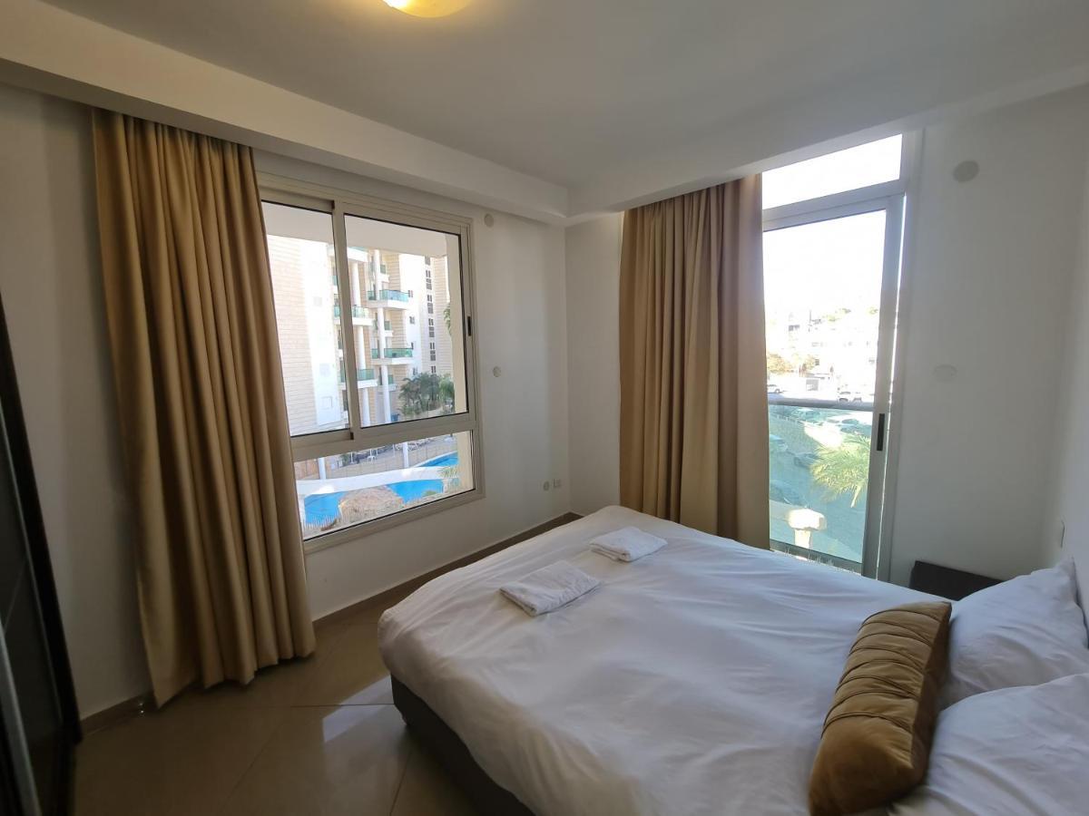 Luxury Exclusive Top Class Apartments Near The Sea With Pool Eilat Bagian luar foto
